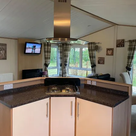 Country Retreat With Hot Tub Fewston
